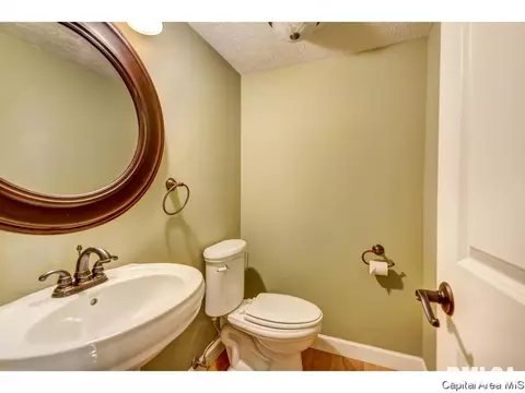 80 Country Pl, Springfield, IL 62703 photo 17