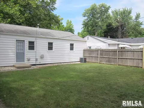 1108 Johnson Ln, Springfield, IL 62702 photo 24