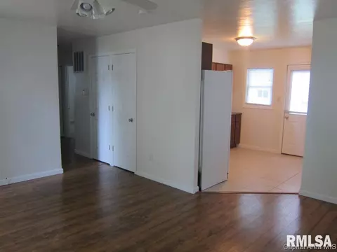 1108 Johnson Ln, Springfield, IL 62702 photo 8