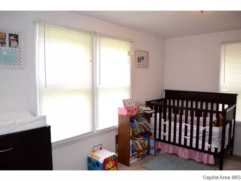 208 N Park, Springfield, IL 62702 photo 4