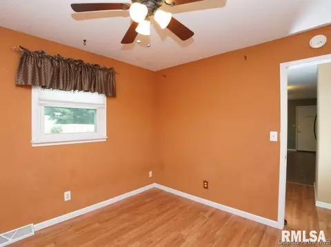 229 Walnut Valley Dr, Springfield, IL 62707 photo 26