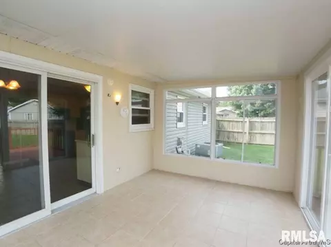 229 Walnut Valley Dr, Springfield, IL 62707 photo 35
