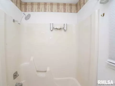 229 Walnut Valley Dr, Springfield, IL 62707 photo 28