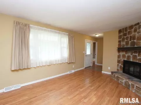 229 Walnut Valley Dr, Springfield, IL 62707 photo 10