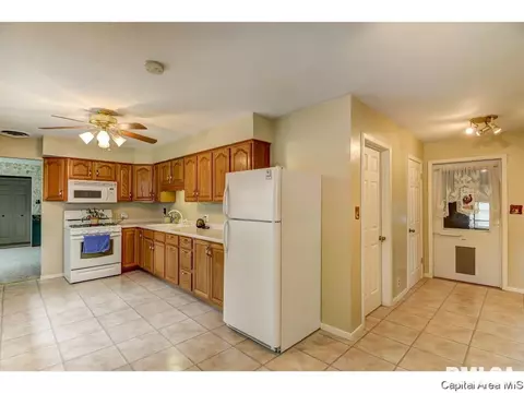 3767 Brickler Rd, Springfield, IL 62707 photo 10