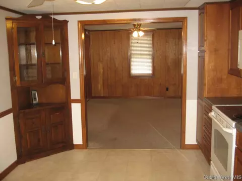 2802 S 11th, Springfield, IL 62703 photo 12