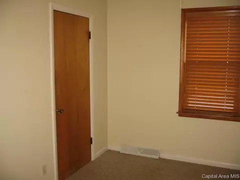 2802 S 11th, Springfield, IL 62703 photo 10
