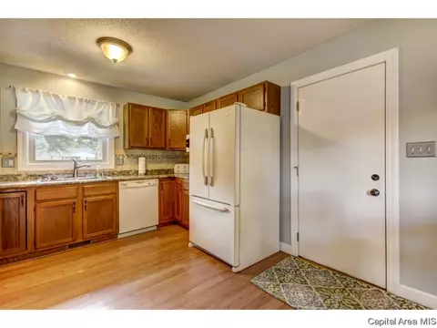 67 Walnut Valley Dr, Springfield, IL 62707 photo 6
