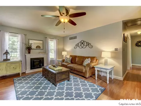 67 Walnut Valley Dr, Springfield, IL 62707 photo 13