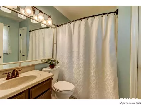 67 Walnut Valley Dr, Springfield, IL 62707 photo 18