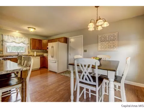 67 Walnut Valley Dr, Springfield, IL 62707 photo 10
