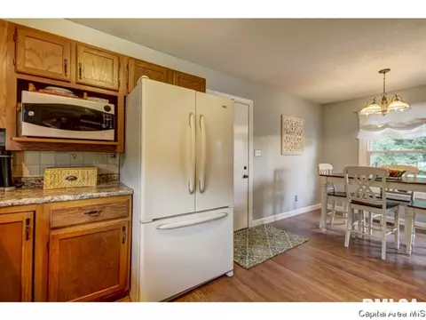 67 Walnut Valley Dr, Springfield, IL 62707 photo 5