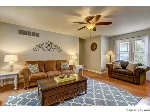 67 Walnut Valley Dr, Springfield, IL 62707 photo 12