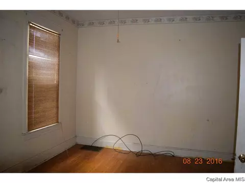 1704 S 8th, Springfield, IL 62703 photo 8