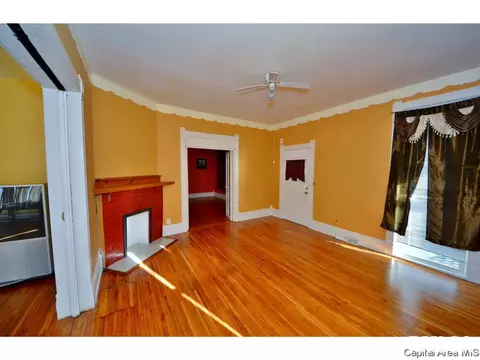333 S State St, Springfield, IL 62704 photo 5