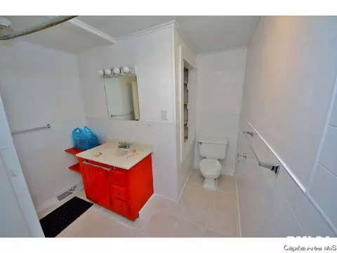 333 S State St, Springfield, IL 62704 photo 10