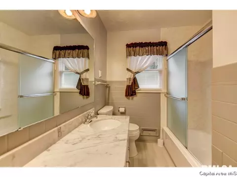 45 Meadowlark Ln, Springfield, IL 62702 photo 9