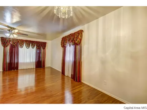 45 Meadowlark Ln, Springfield, IL 62702 photo 6