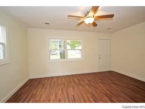 2237 Converse St, Springfield, IL 62702 photo 11