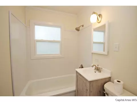 2237 Converse St, Springfield, IL 62702 photo 16