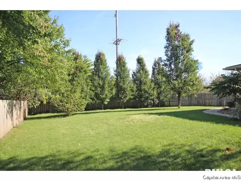 1301 Merion Dr, Springfield, IL 62704 photo 34