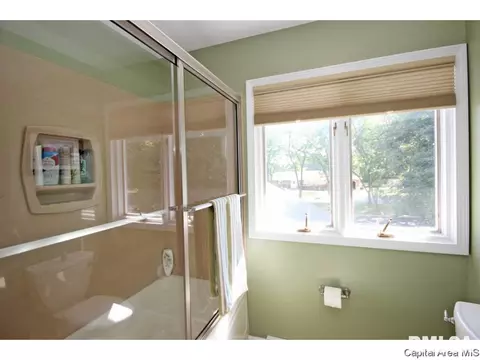 1301 Merion Dr, Springfield, IL 62704 photo 20