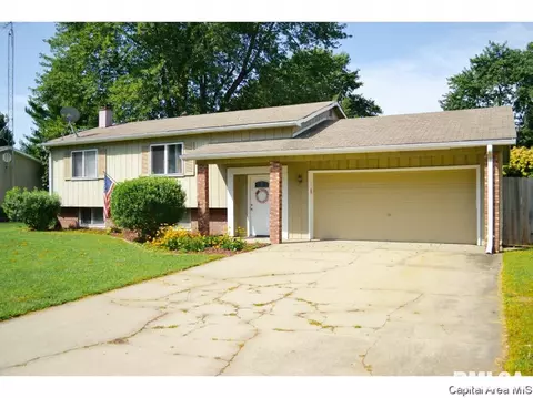 6 Westview, Franklin, IL 62638 photo 1