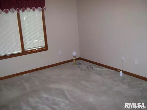4400 Tulane Ct, Springfield, IL 62712 photo 11