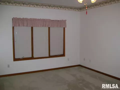 4400 Tulane Ct, Springfield, IL 62712 photo 8