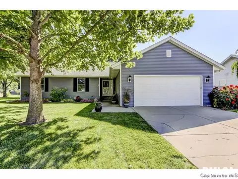 208 Appomattox Dr, Springfield, IL 62711 photo 1