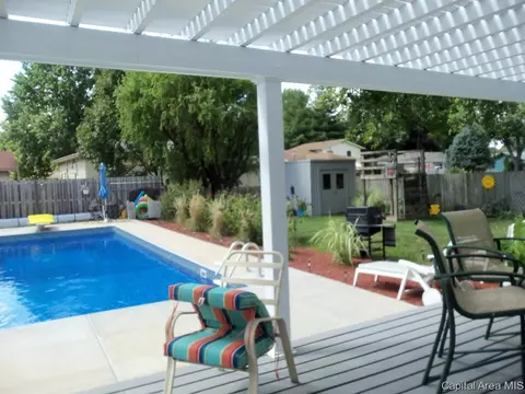 313 Astoria Rd, Springfield, IL 62704 photo 6