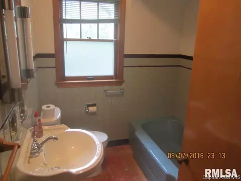 2505 E Keys Ave, Springfield, IL 62702 photo 9