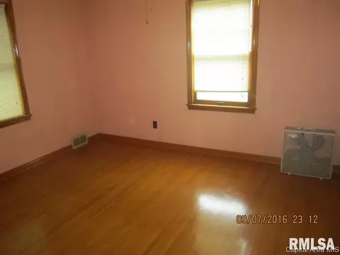 2505 E Keys Ave, Springfield, IL 62702 photo 8