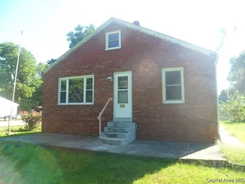 3200 S 3rd St, Springfield, IL 62703 photo 1