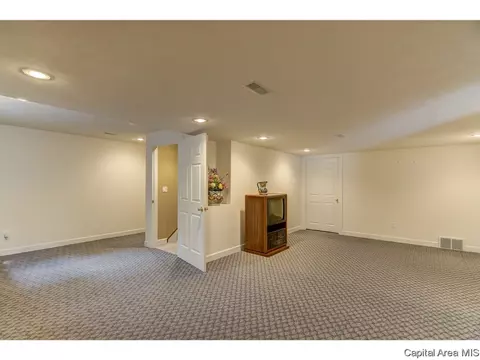 2304 Peppermill Pointe Ct, Springfield, IL 62712 photo 31