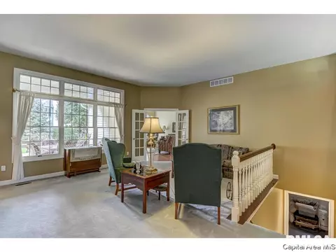 2304 Peppermill Pointe Ct, Springfield, IL 62712 photo 8