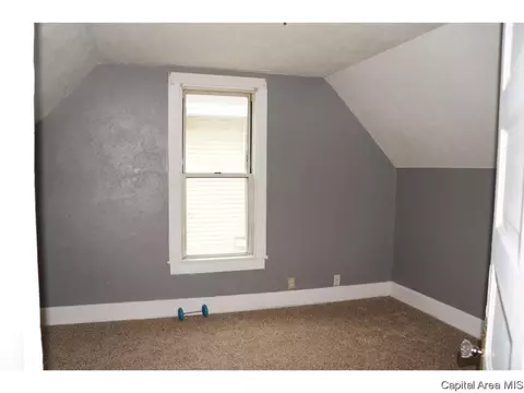 619 W Washington St, Springfield, IL 62702 photo 4
