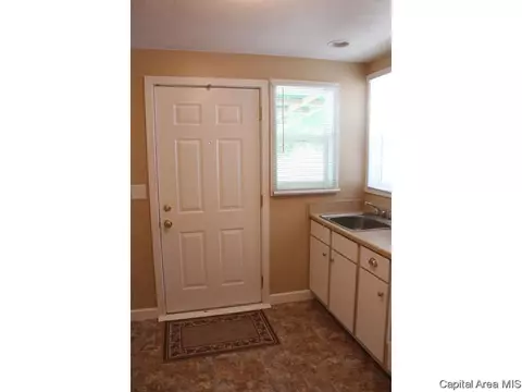 1126 N Patton St, Springfield, IL 62702 photo 24