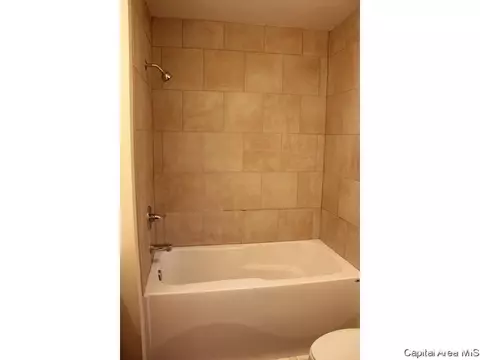 1126 N Patton St, Springfield, IL 62702 photo 8