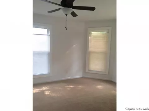 825 N 8th St, Springfield, IL 62702 photo 13