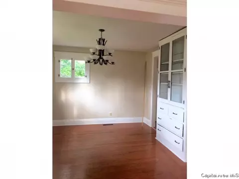 825 N 8th St, Springfield, IL 62702 photo 10