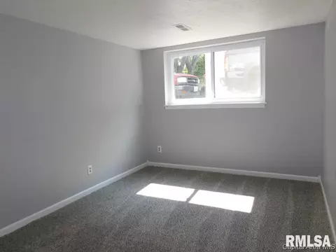 1953 Stanhope, Springfield, IL 62702 photo 12