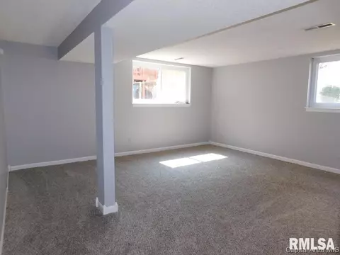 1953 Stanhope, Springfield, IL 62702 photo 14