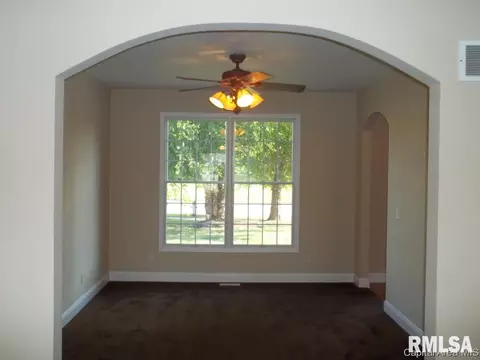 3817 Thackeray, Springfield, IL 62711 photo 14