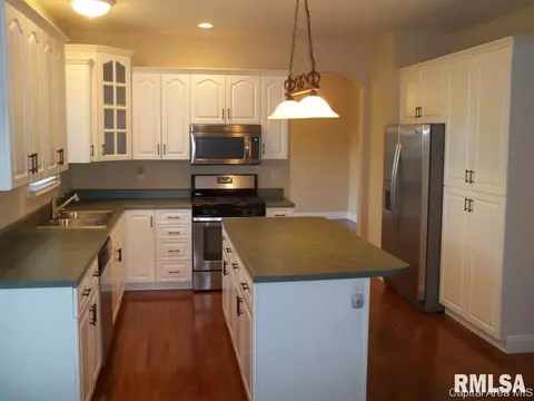 3817 Thackeray, Springfield, IL 62711 photo 6