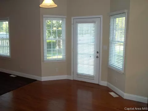 3817 Thackeray, Springfield, IL 62711 photo 11