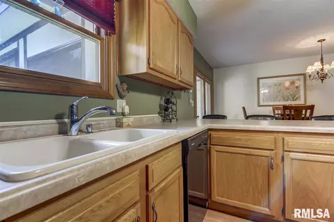 3004 Dunwich Ave, Springfield, IL 62702 photo 13