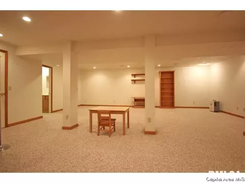 1404 Azalea, Springfield, IL 62712 photo 30