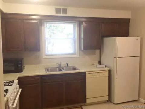 2906 Taylor Ave UNIT 11, Springfield, IL 62703 photo 10
