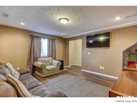 2816 Tanner Rd, Springfield, IL 62702 photo 28
